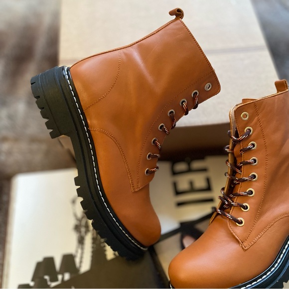 Anthropologie Harvest Hiker Boots - Picture 8 of 12